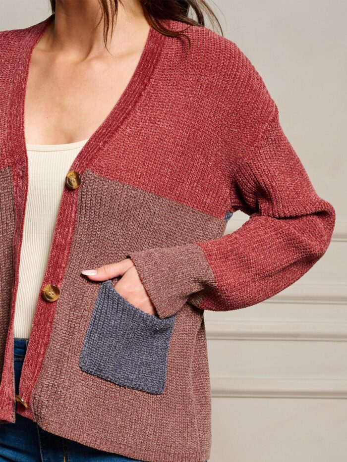 Colorblock Chenille Cardigan - Image 3