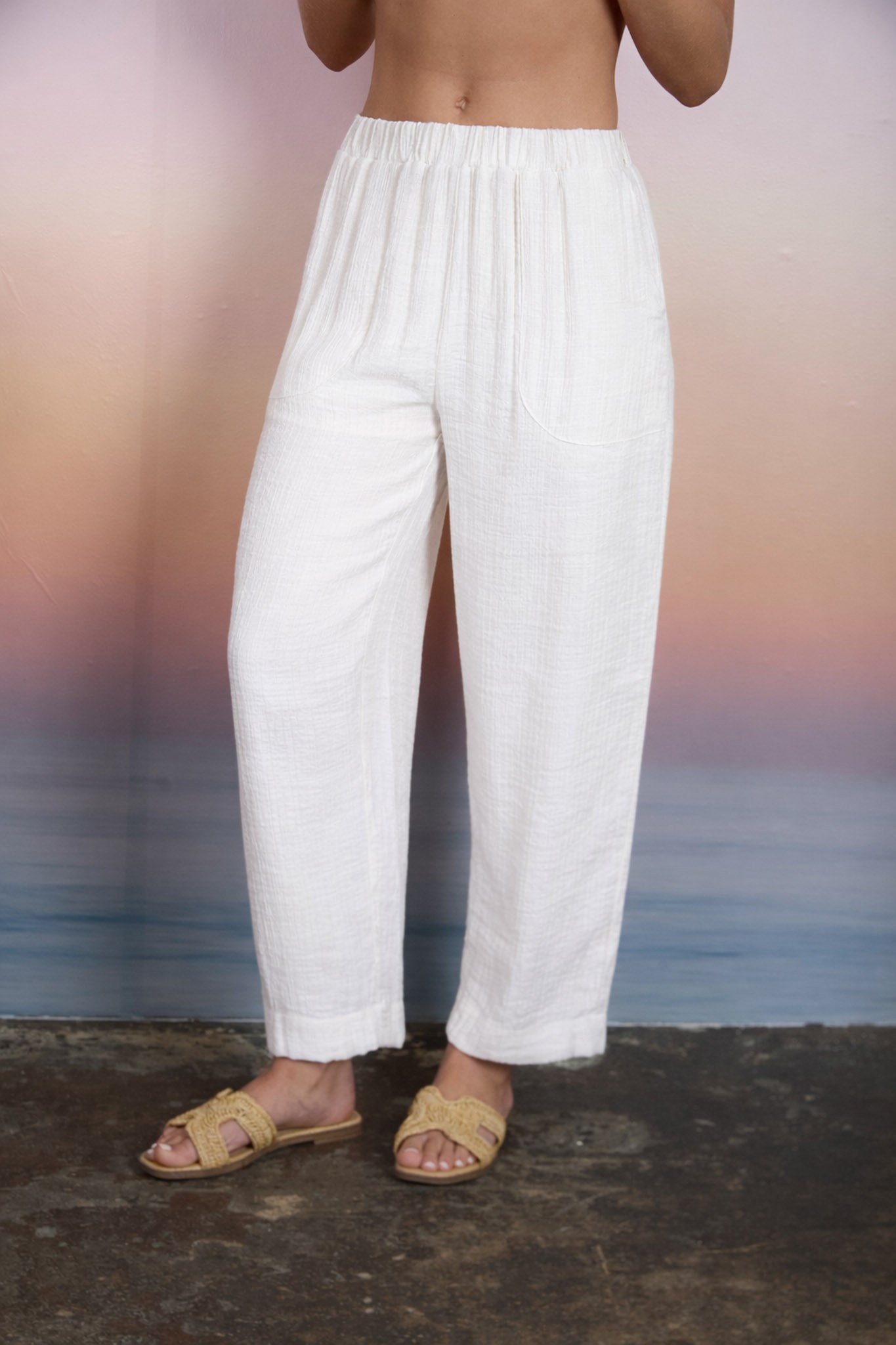 Elastic Waist Textured White Pant