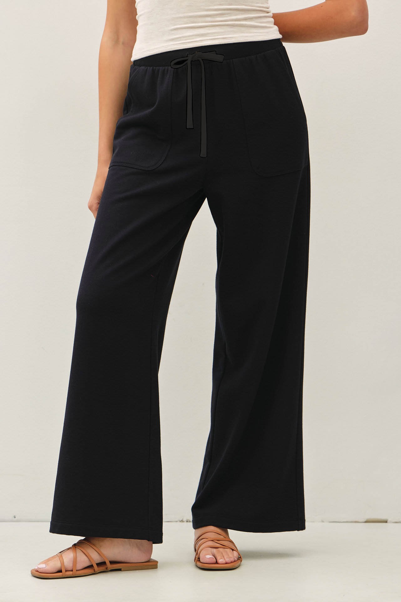 Black Wide Leg Leisure Pant